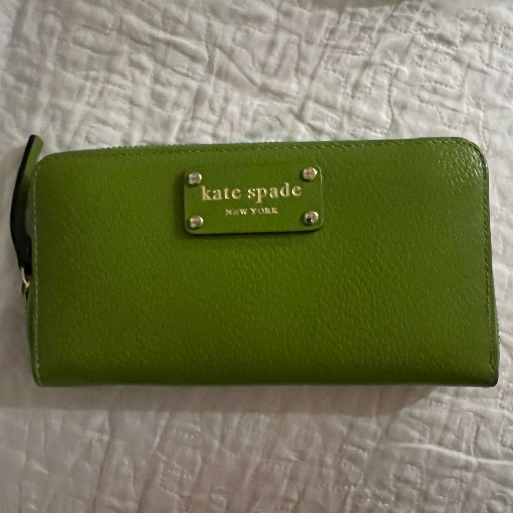 Kate Spade Lime Green Leather Zip Wallet